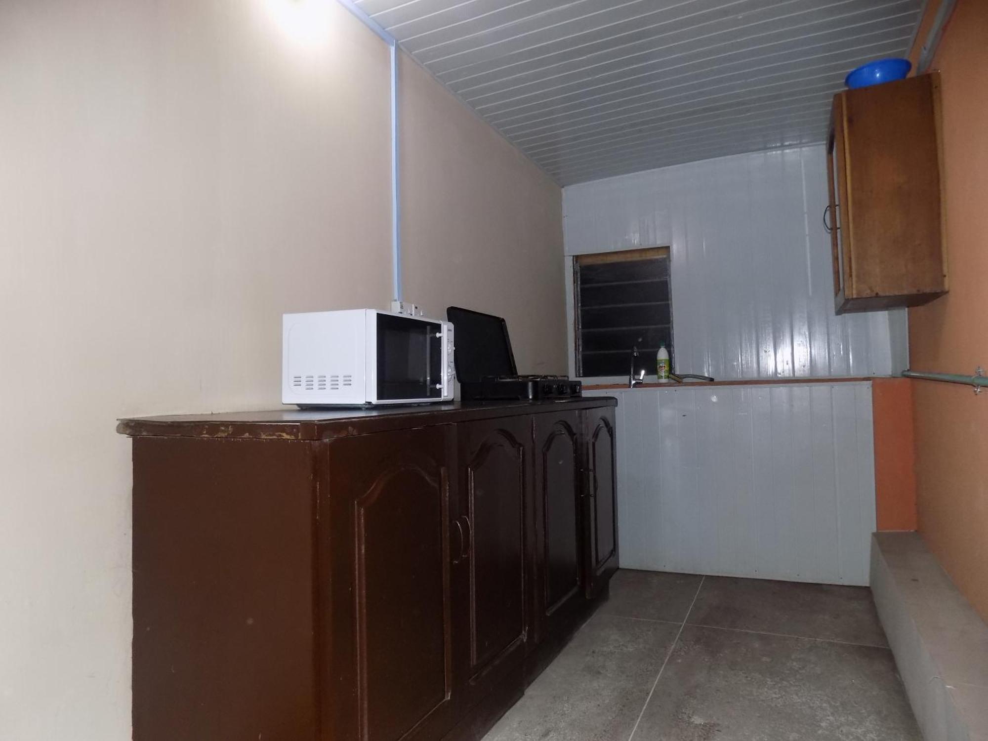 Posh Apartments And Hotel Ikeja Δωμάτιο φωτογραφία
