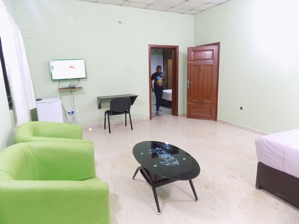 Posh Apartments And Hotel Ikeja Εξωτερικό φωτογραφία